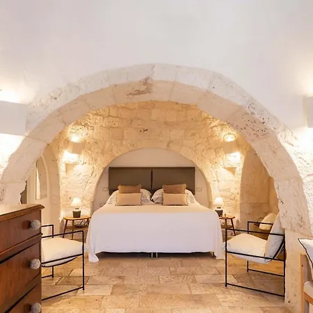Willa Casa Badra - Elegant 5br In Puglia *
